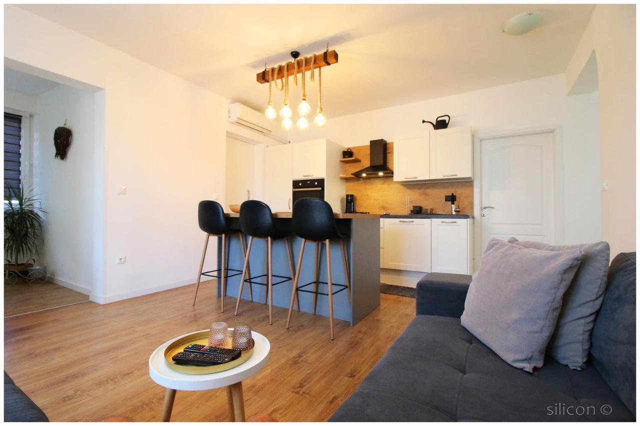 Apartman Silicon Primošten Exterior foto